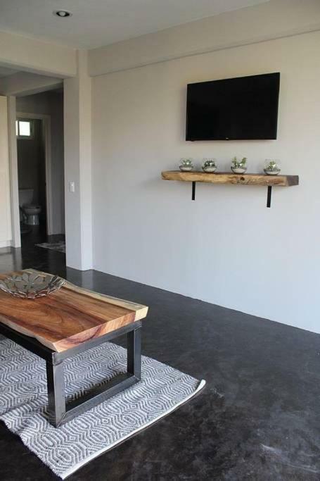 פוארטו אסקונדידו Ocean View Apartment 2 Blocks From Zicatela Strip! מראה חיצוני תמונה