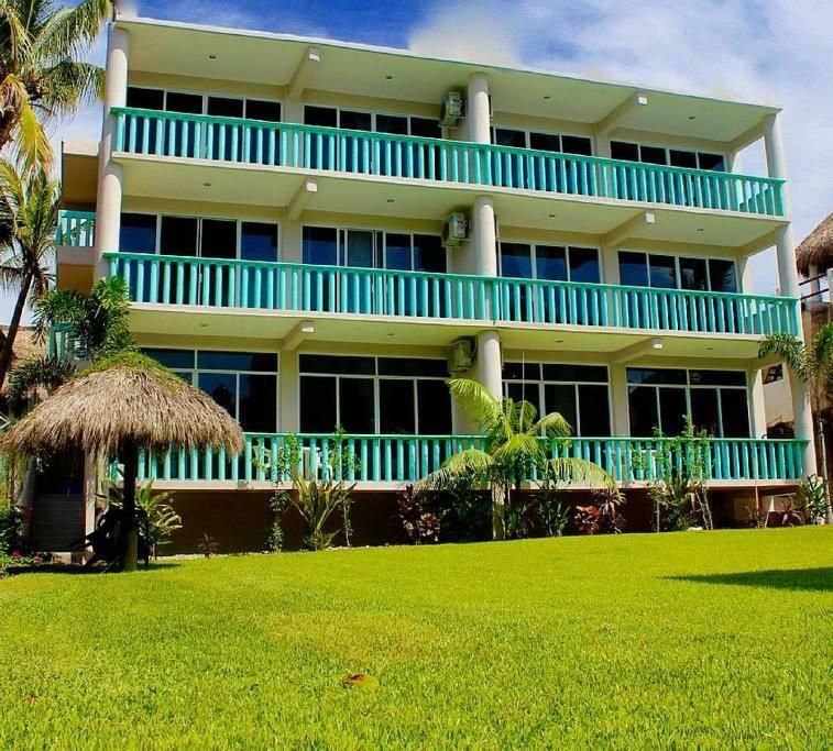 פוארטו אסקונדידו Ocean View Apartment 2 Blocks From Zicatela Strip! מראה חיצוני תמונה